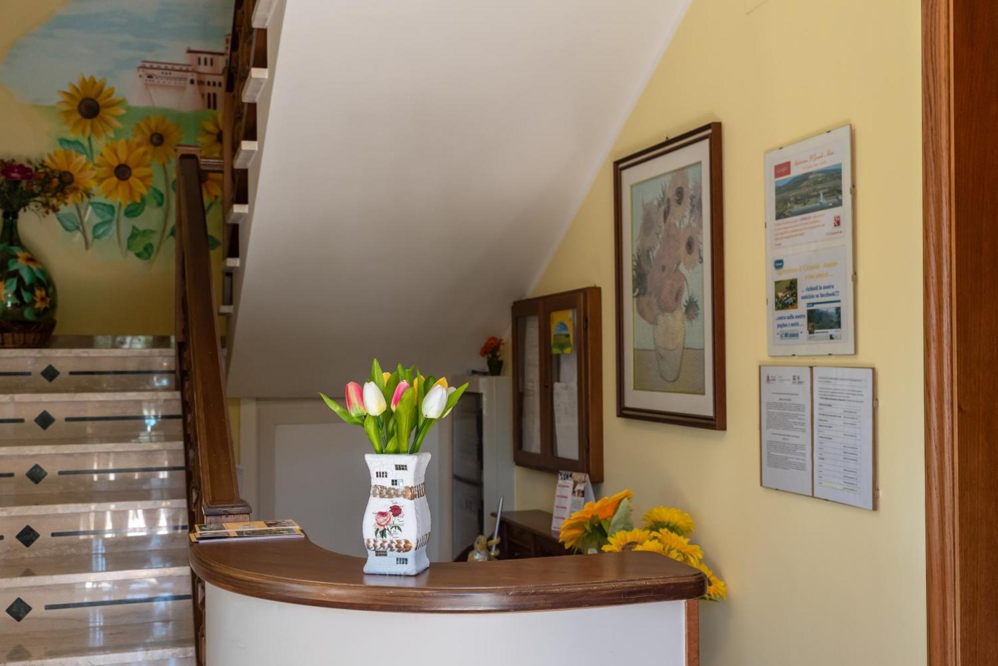 Agriturismo Il Girasole Асизи Екстериор снимка