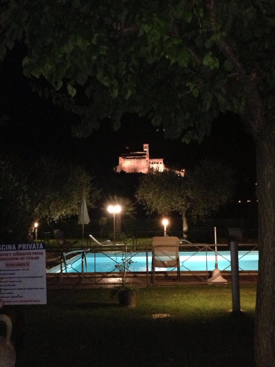 Agriturismo Il Girasole Асизи Екстериор снимка